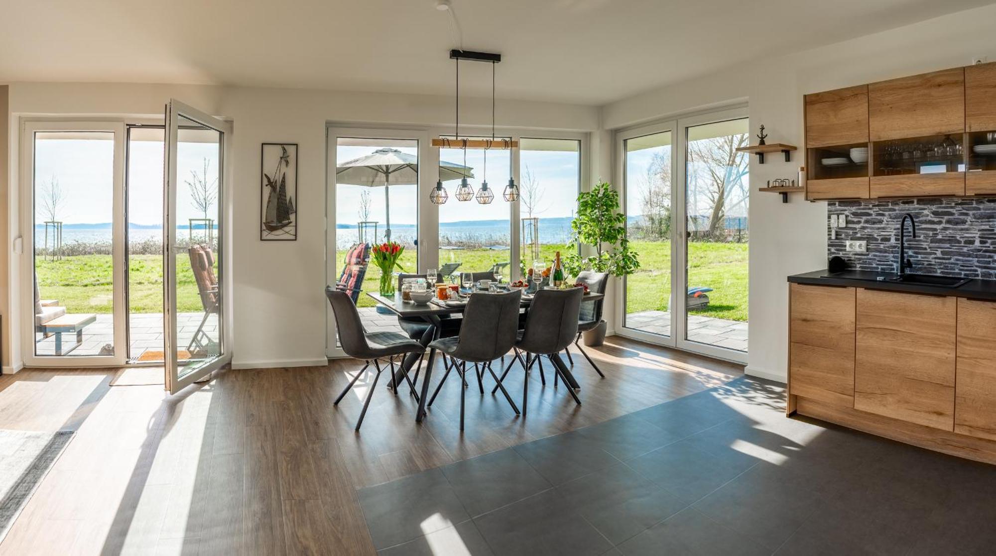 Hangar 19 Luxusbungalow Am See H8 Schwerin  Dış mekan fotoğraf
