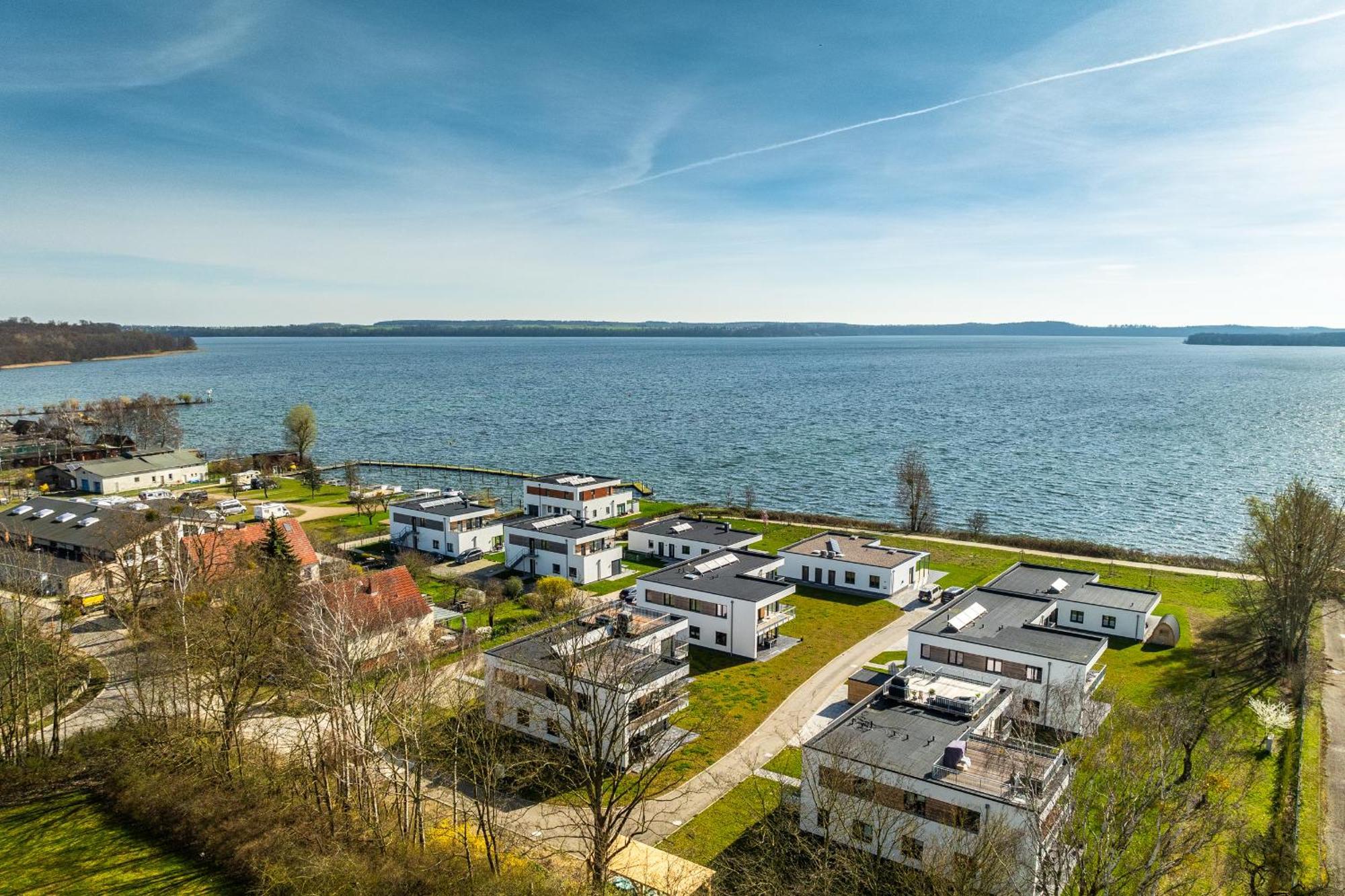 Hangar 19 Luxusbungalow Am See H8 Schwerin  Dış mekan fotoğraf
